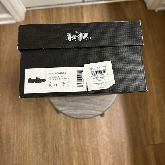 Coach Mott Driver - Picture 8 of 8